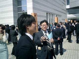 2002-05-04 16:18:17