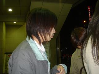 2004-04-10 11:00:42
