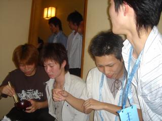 2004-05-16 20:04:36