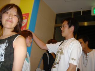 2004-07-27 21:37:42