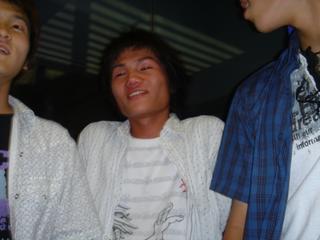 2004-07-27 21:43:28