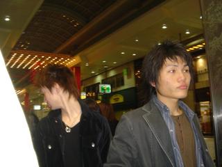 2004-12-12 20:22:32