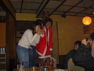 2004-12-12 21:45:22